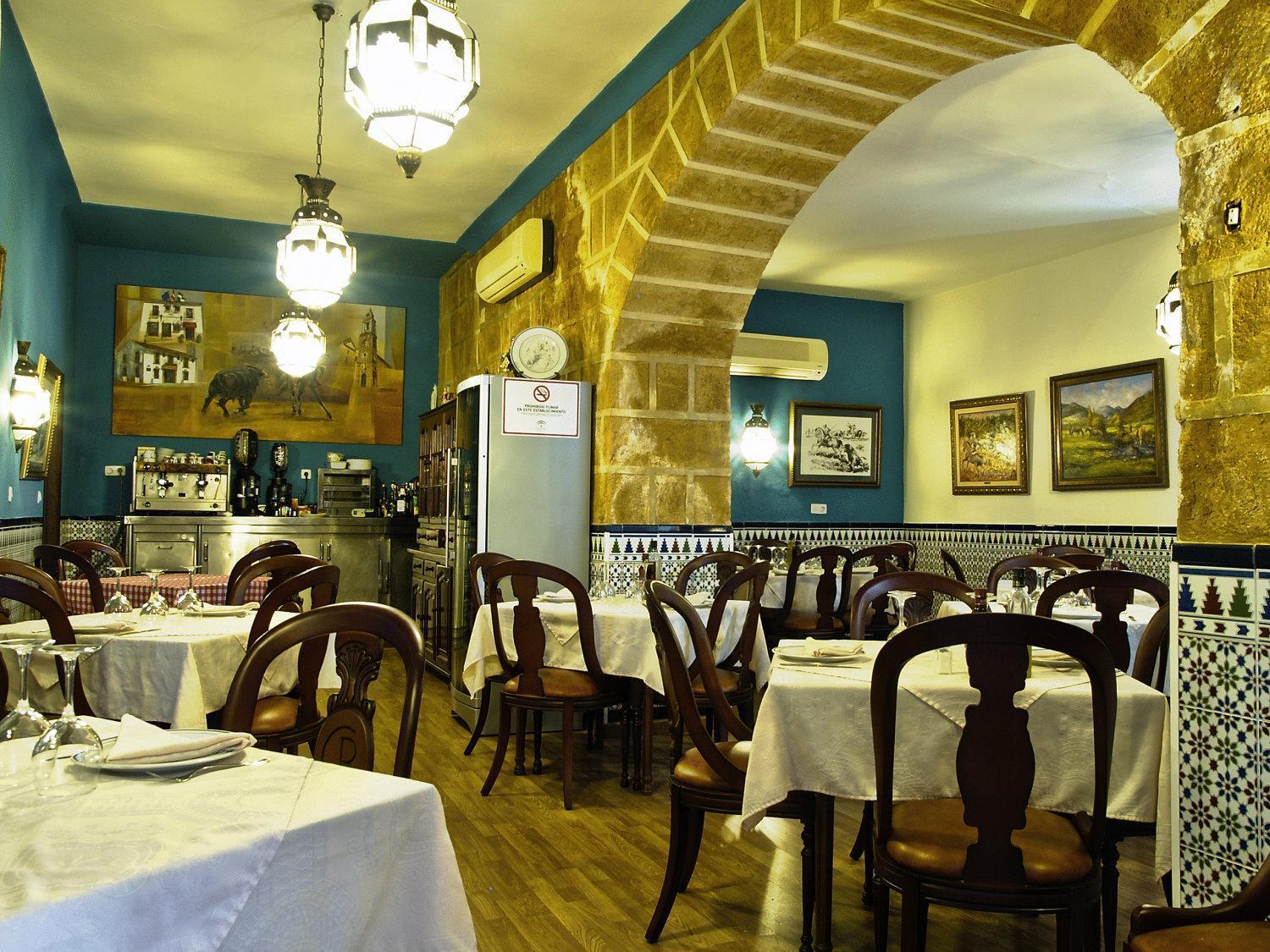 Hostal El Caballo Blanco Osuna Dış mekan fotoğraf