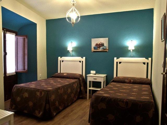 Hostal El Caballo Blanco Osuna Dış mekan fotoğraf